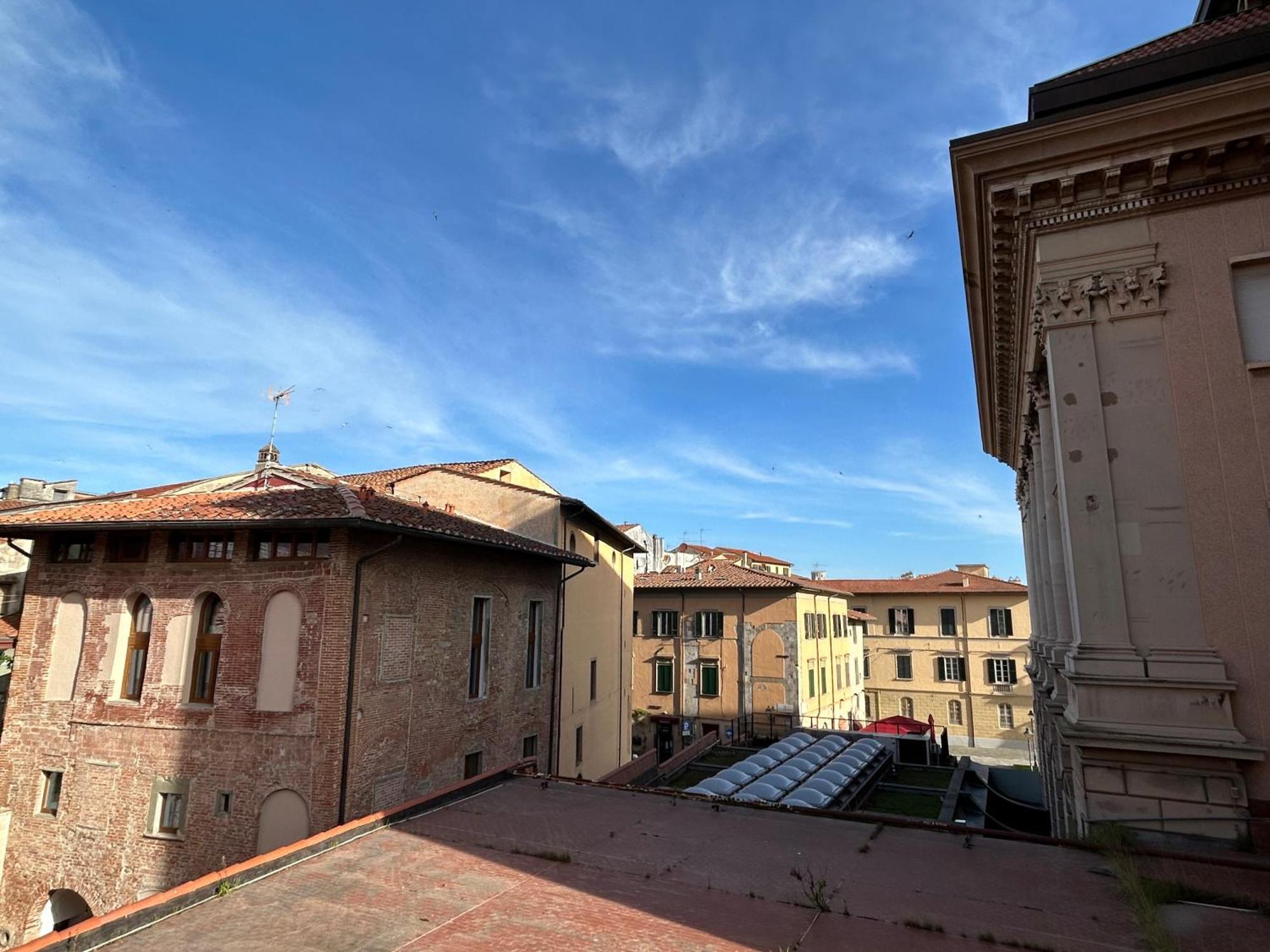 Santa Maria Suite Pisa Exteriör bild